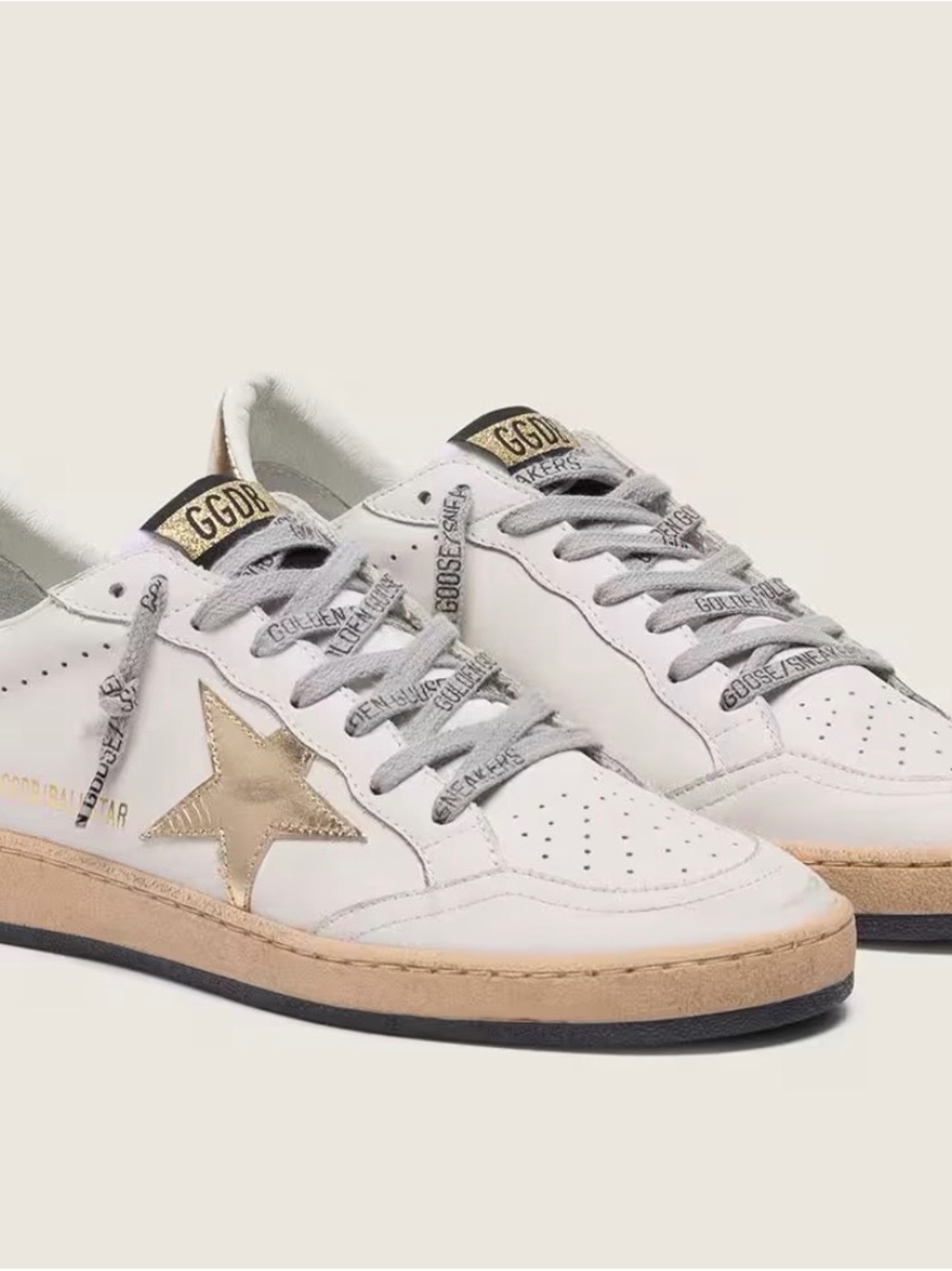 Golden Goose Ball Star with Gold Star and Heel tab 38 BRAND NEW - Picture 2 of 15